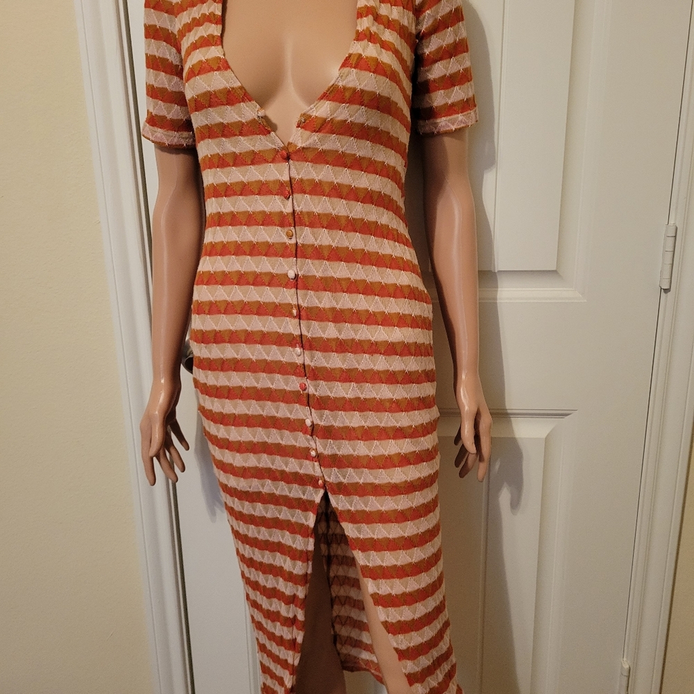 URBAN OUTFITTERS BUTTON DOWN DRESS - Picture 3 of 4
